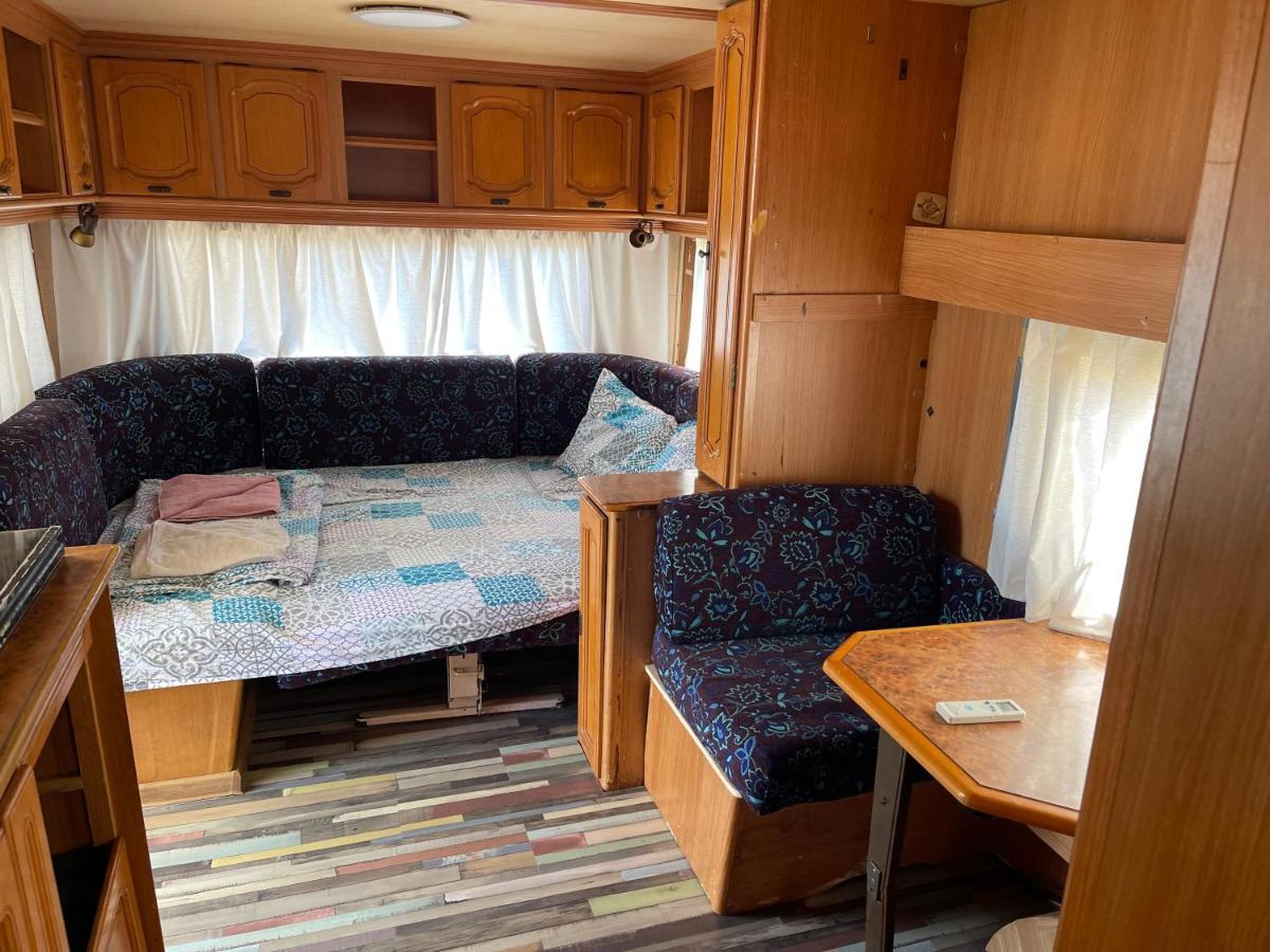 Sea Caravan On The Beach Китен Экстерьер фото