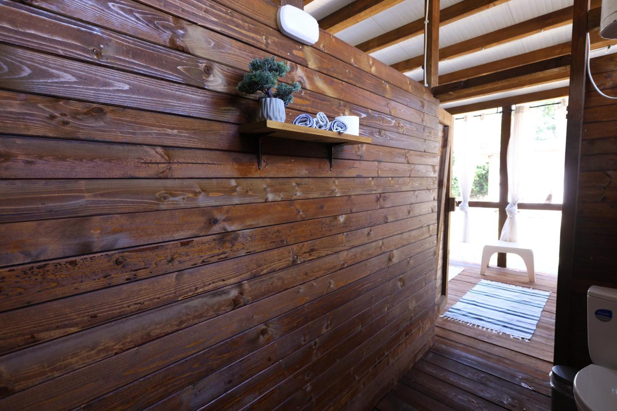 Sea Caravan On The Beach Китен Экстерьер фото